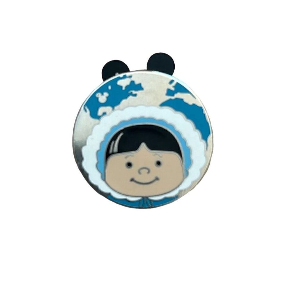 Disney "It's a Small World" Exclusive Hidden Mickey Eskimo Boy Pin